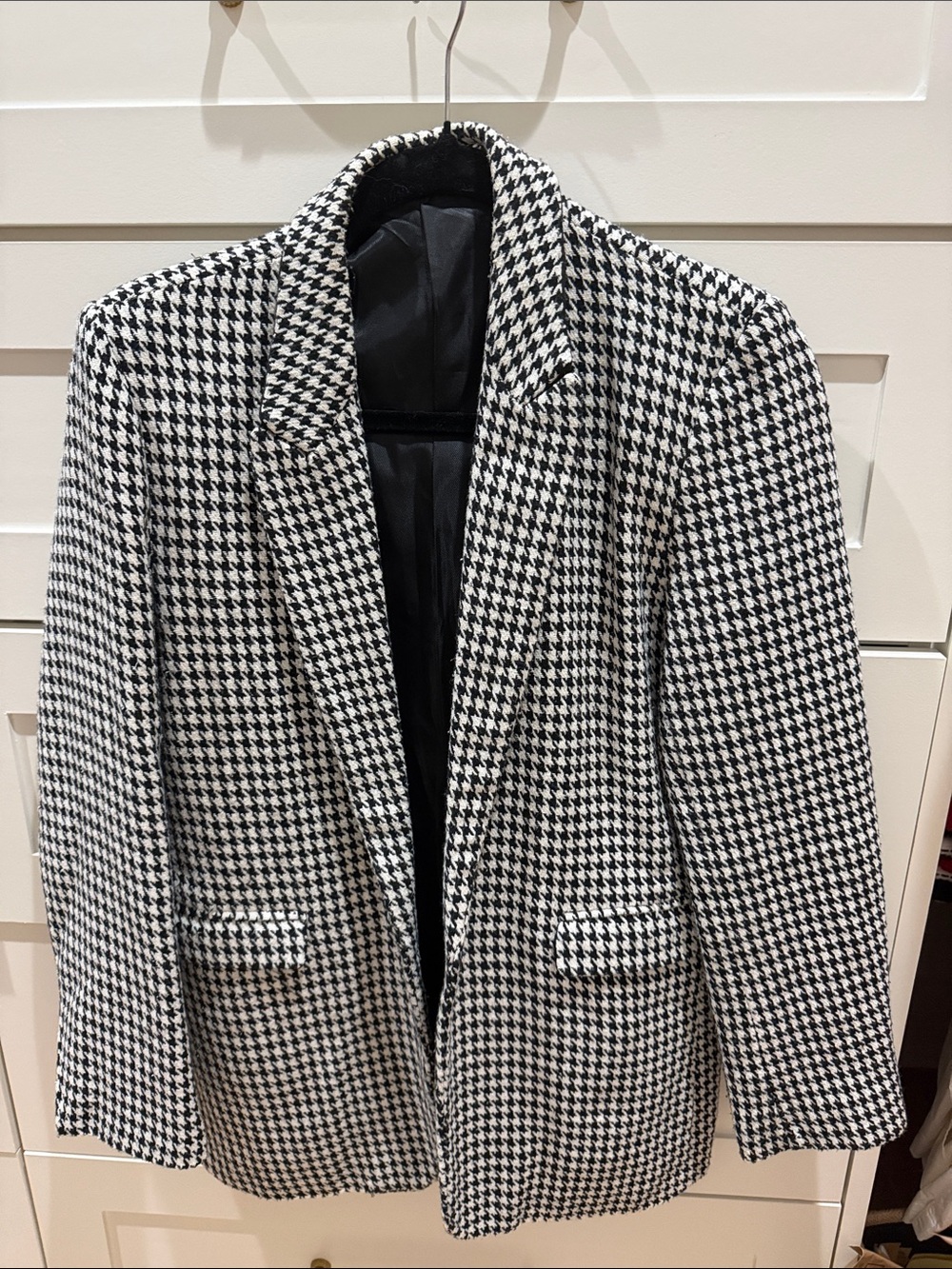 Men's Black & White Houndstooth Blazer